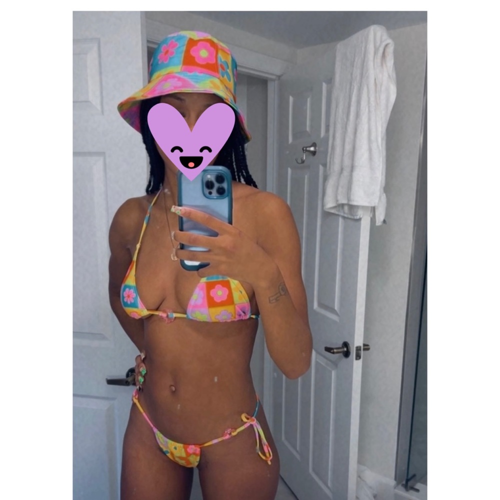 Flower bikini set